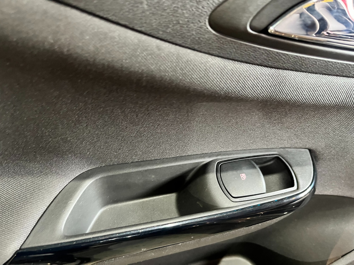 Used Vauxhall Corsa 2016 for sale - 77034695: Photo 43