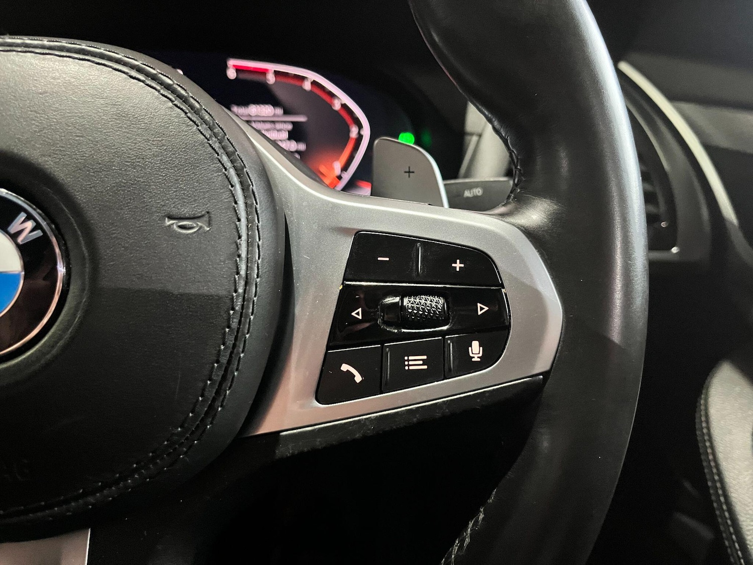 Used BMW X4 2019 for sale - 77331893: Photo 29