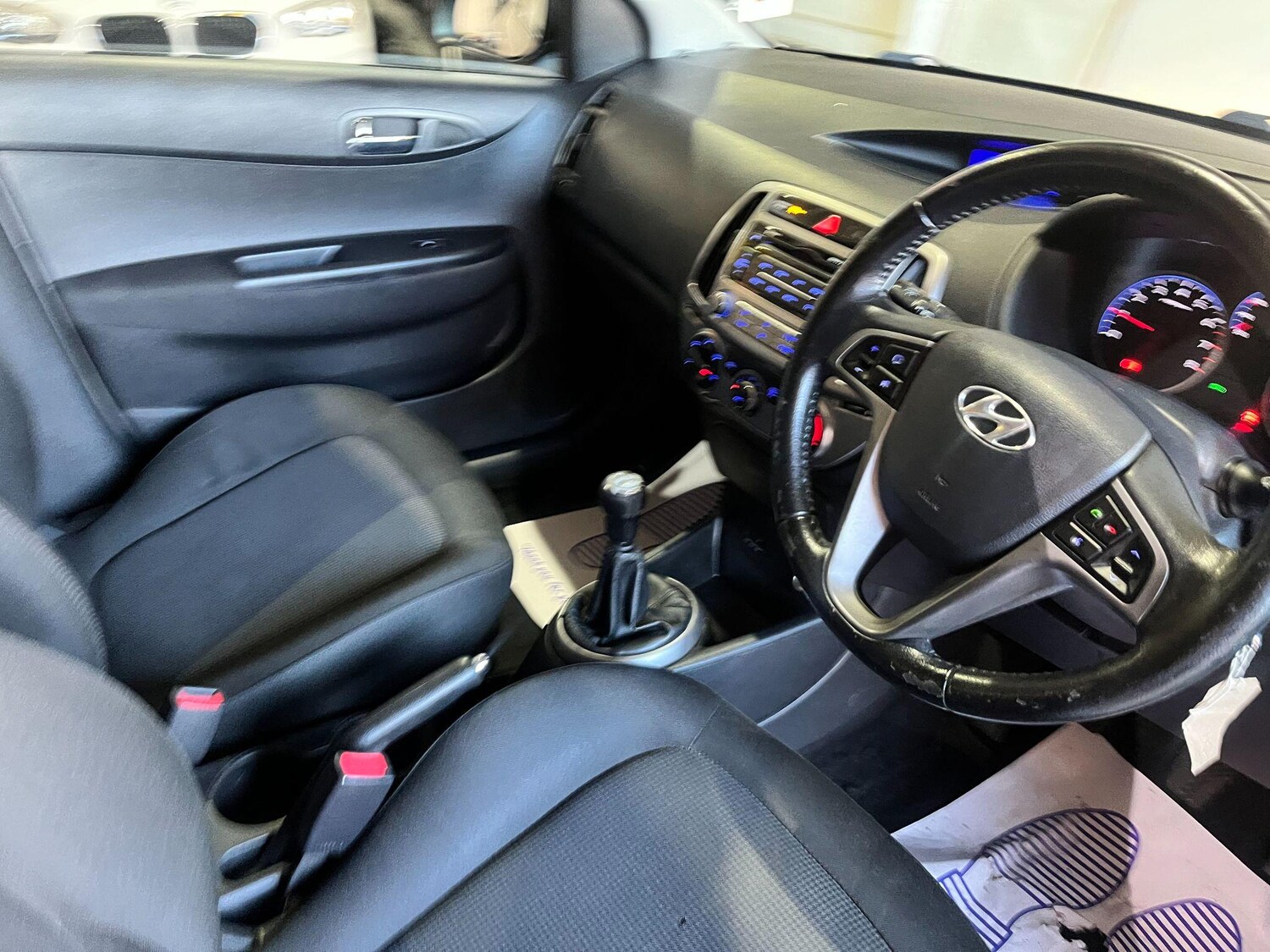 Used Hyundai i20 2014 for sale - 77231666: Photo 21