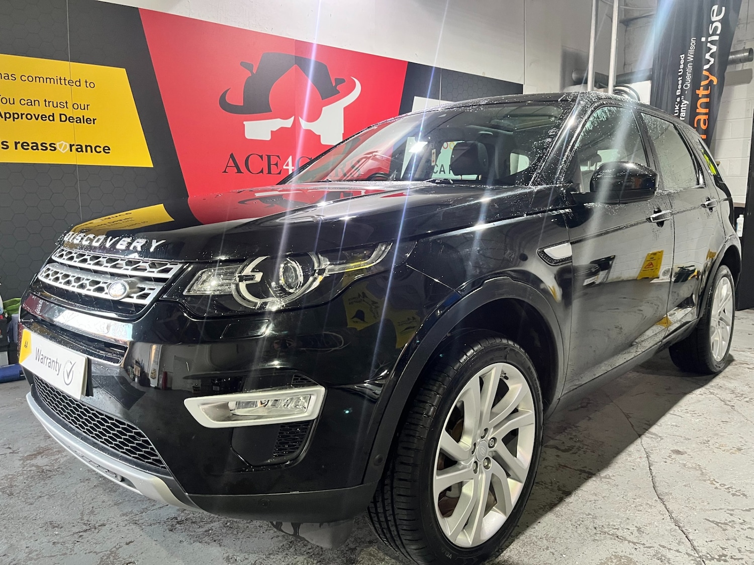 Used Land Rover Discovery Sport 2016 for sale - 77036151: Photo 2