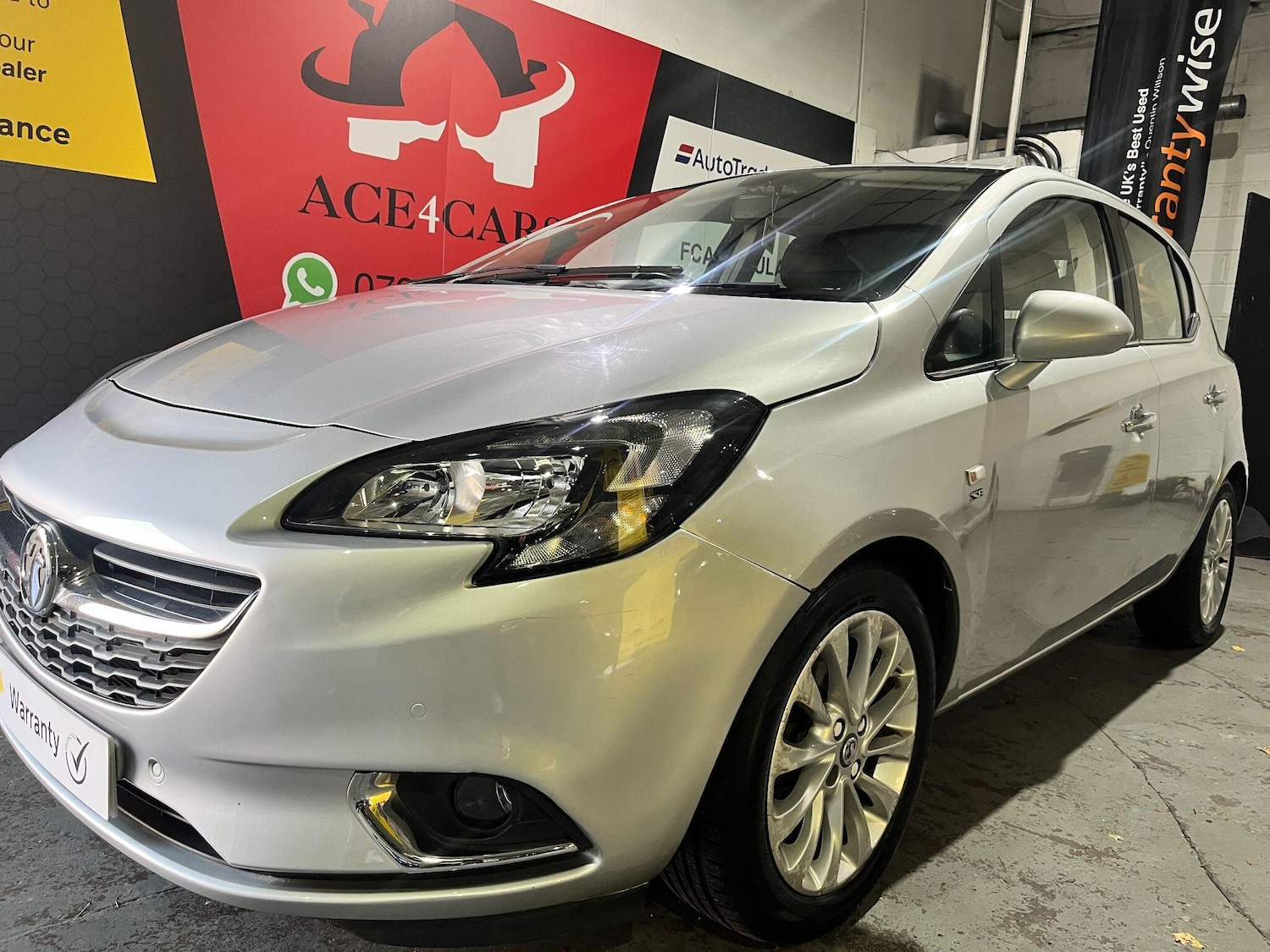 Used Vauxhall Corsa 2015 for sale - 76371008: Photo 1
