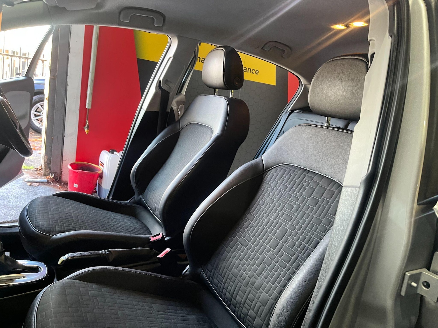 Used Vauxhall Corsa 2015 for sale - 76371008: Photo 26