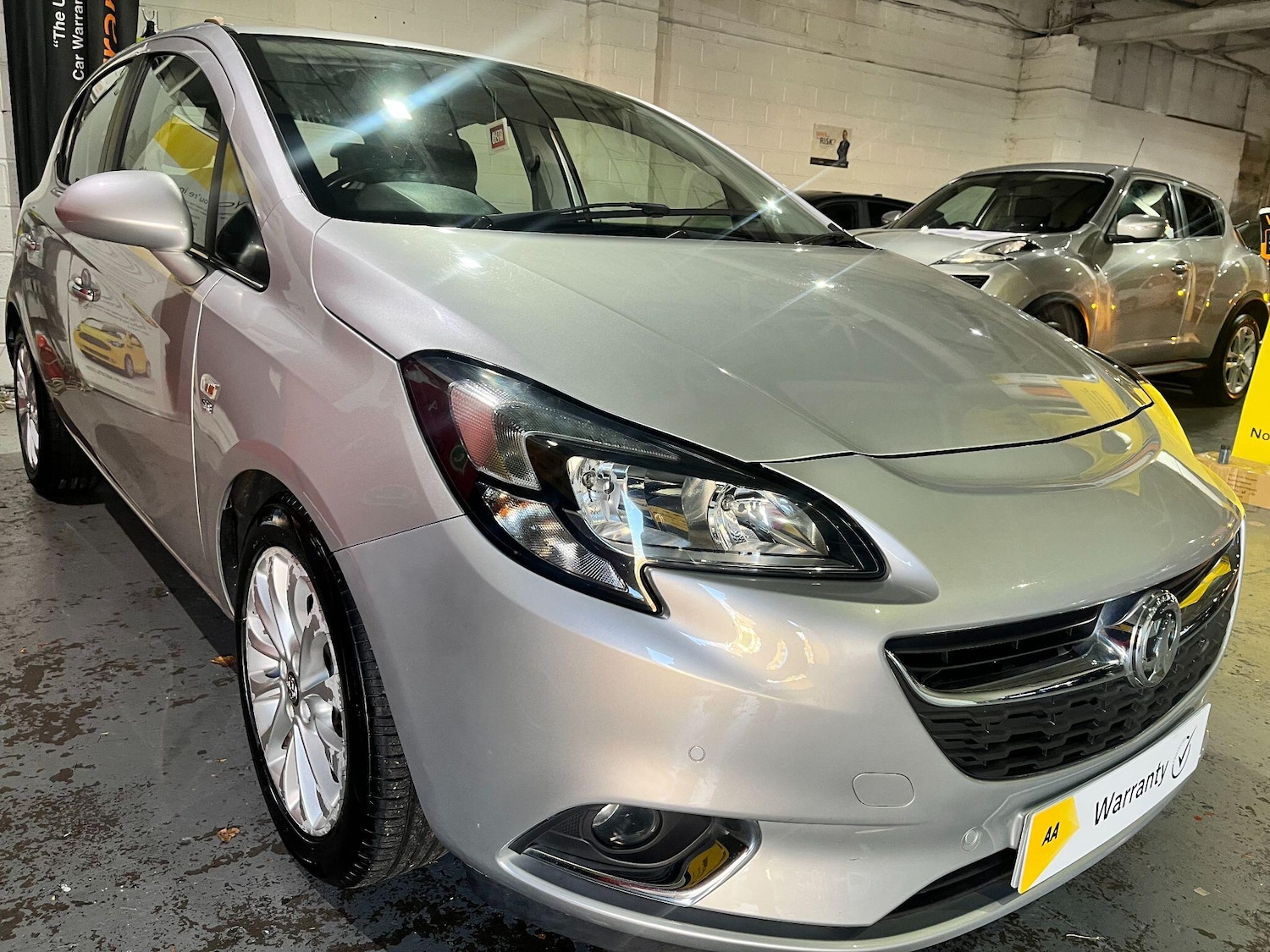 Used Vauxhall Corsa 2015 for sale - 76371008: Photo 3