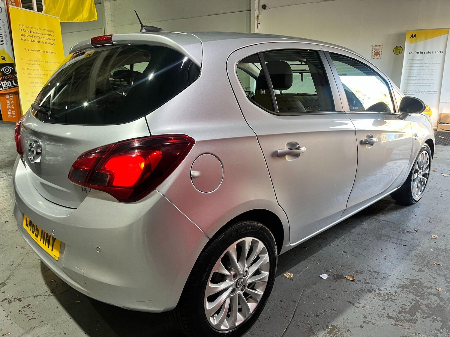 Used Vauxhall Corsa 2015 for sale - 76371008: Photo 34