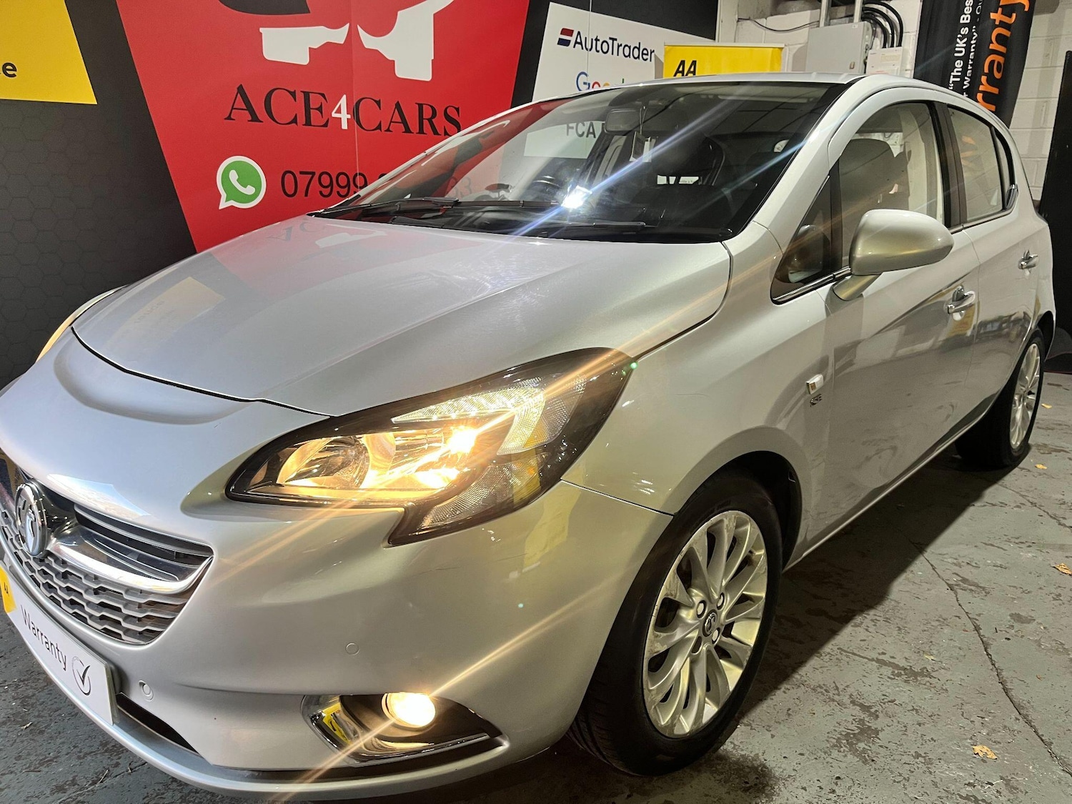 Used Vauxhall Corsa 2015 for sale - 76371008: Photo 4