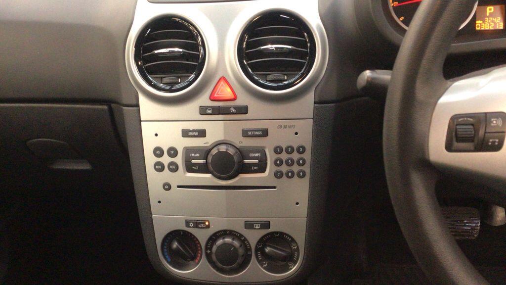 Used Vauxhall Corsa 2011 for sale - 77646764: Photo 10