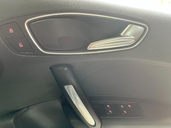 Used Audi A1 2012 for sale - 76260168: Photo 32