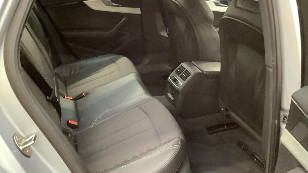 Used Audi A4 2016 for sale - 76561571: Photo 5