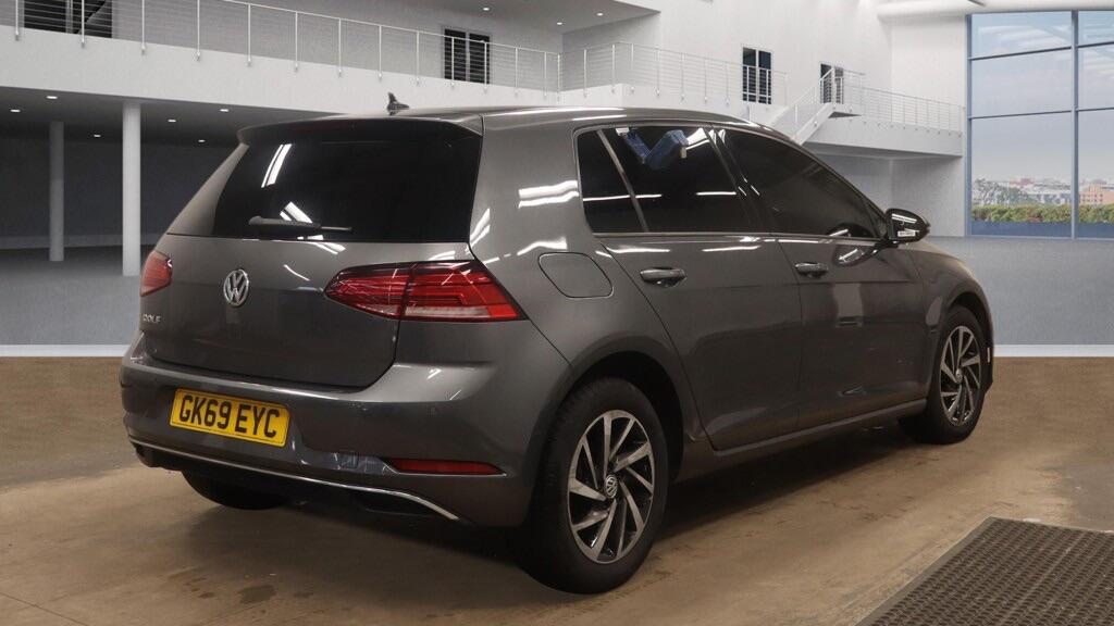 Used Volkswagen Golf 2019 for sale - 77330801: Photo 4
