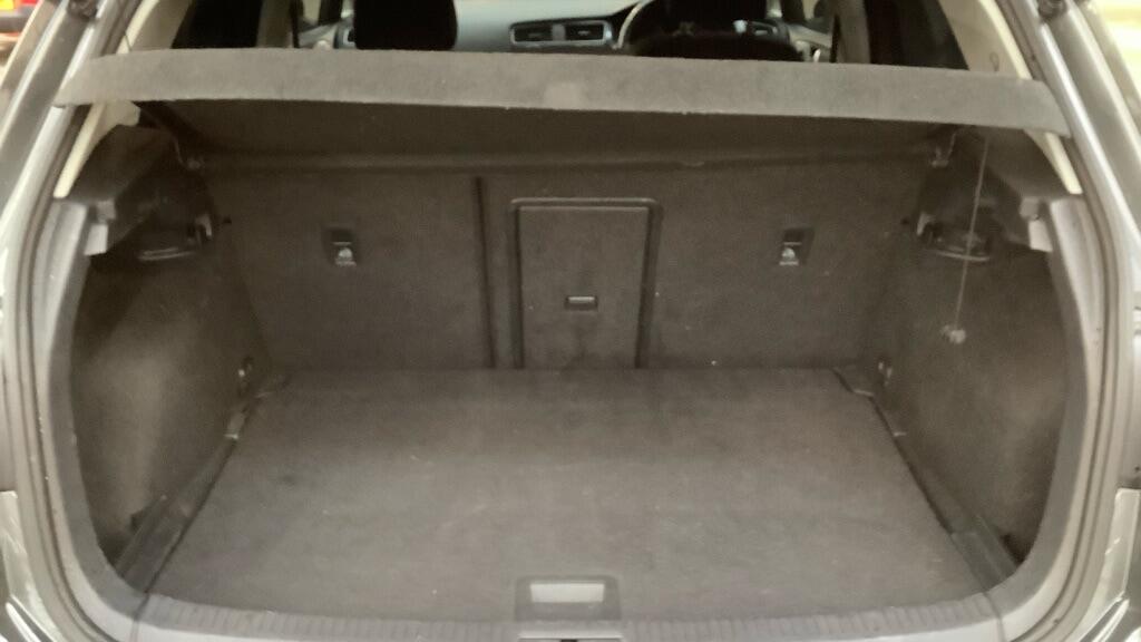 Used Volkswagen Golf 2019 for sale - 77330801: Photo 7