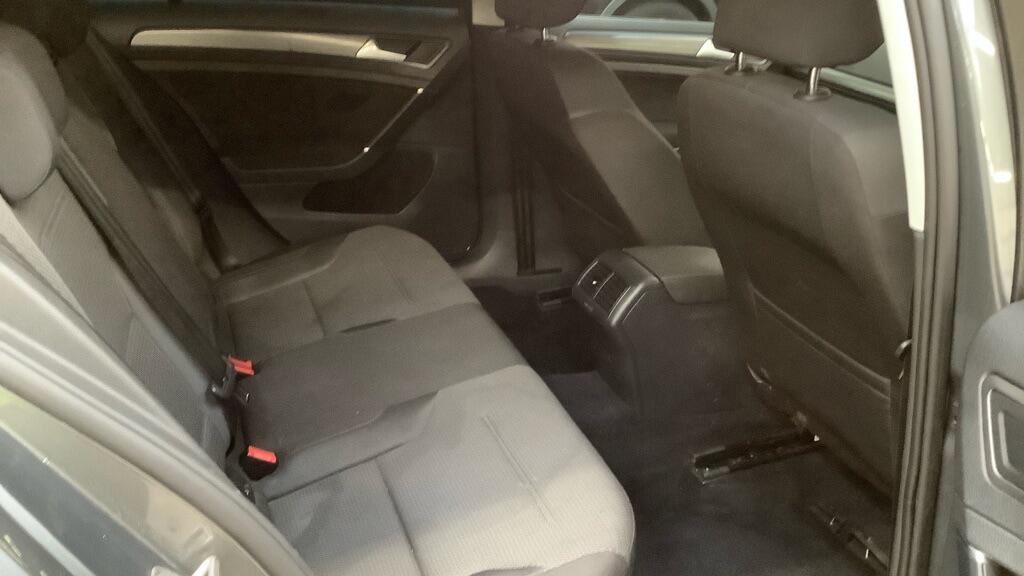 Used Volkswagen Golf 2019 for sale - 77330801: Photo 8