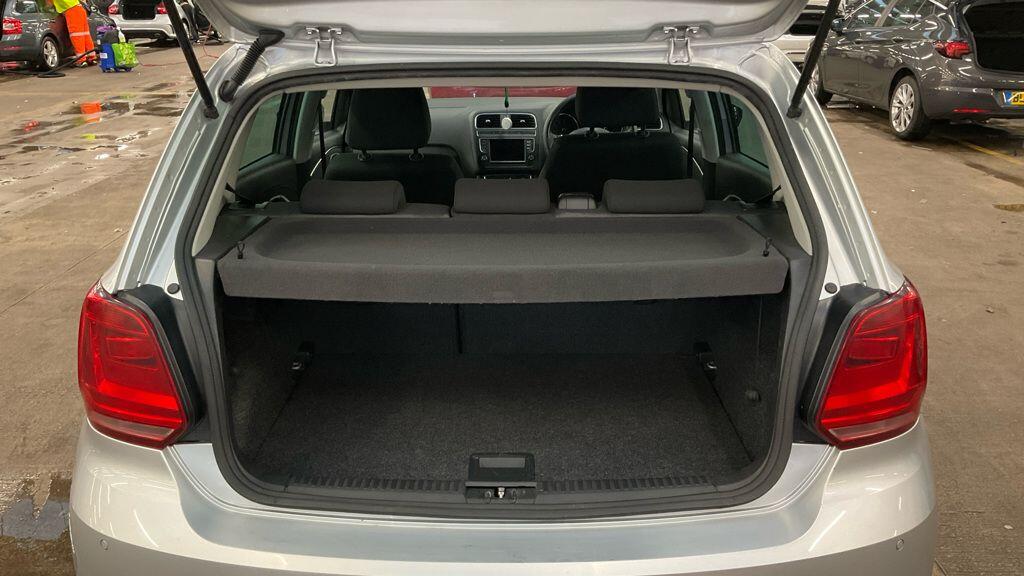 Used Volkswagen Polo for sale - 77574311: Photo 10