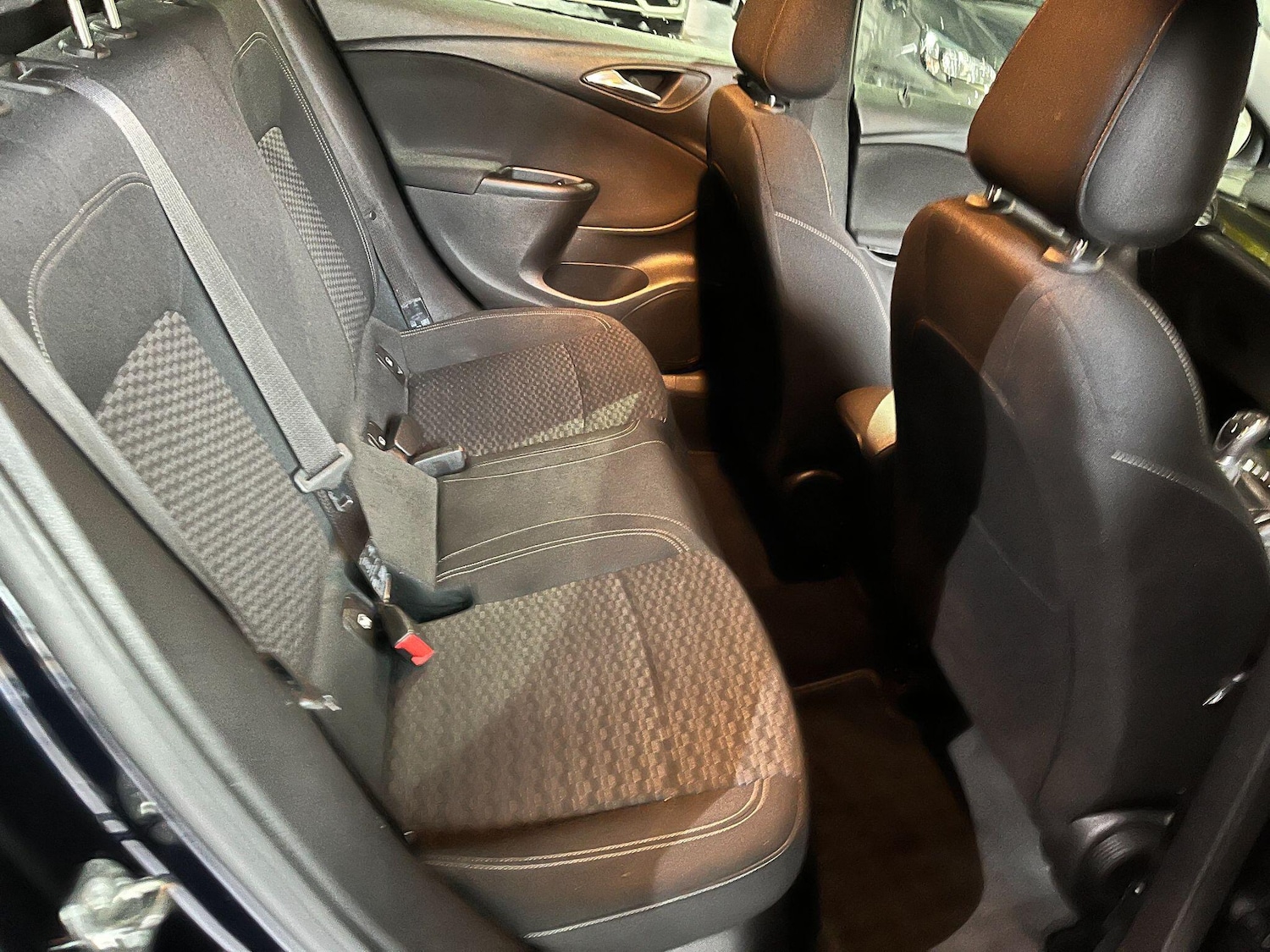 Used Vauxhall Astra 2017 for sale - 77231668: Photo 21