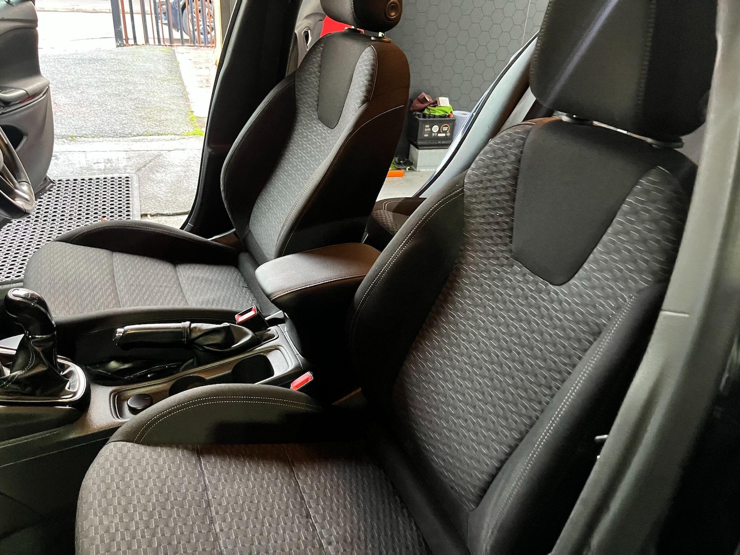 Used Vauxhall Astra 2017 for sale - 77231668: Photo 22