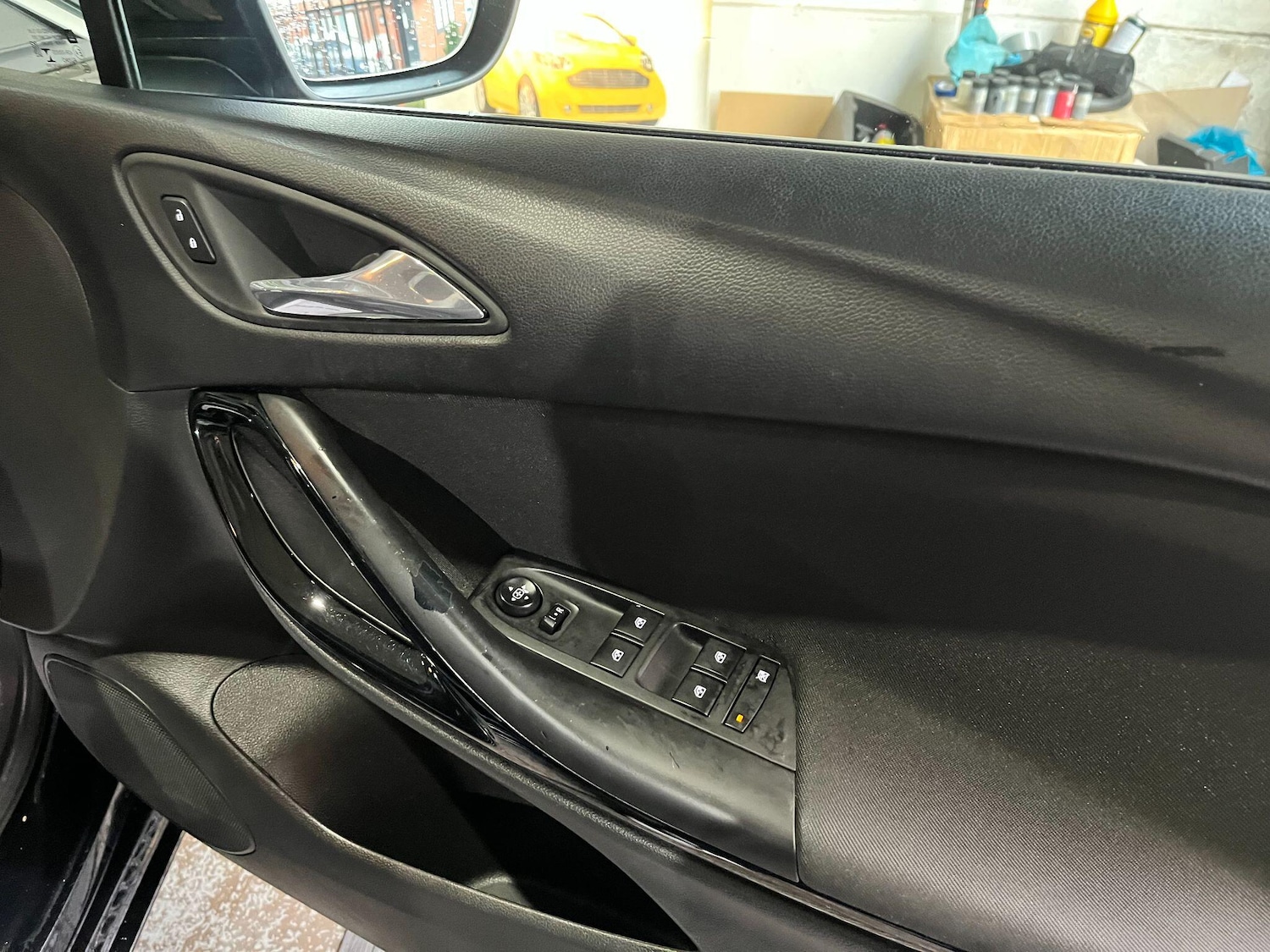 Used Vauxhall Astra 2017 for sale - 77231668: Photo 23