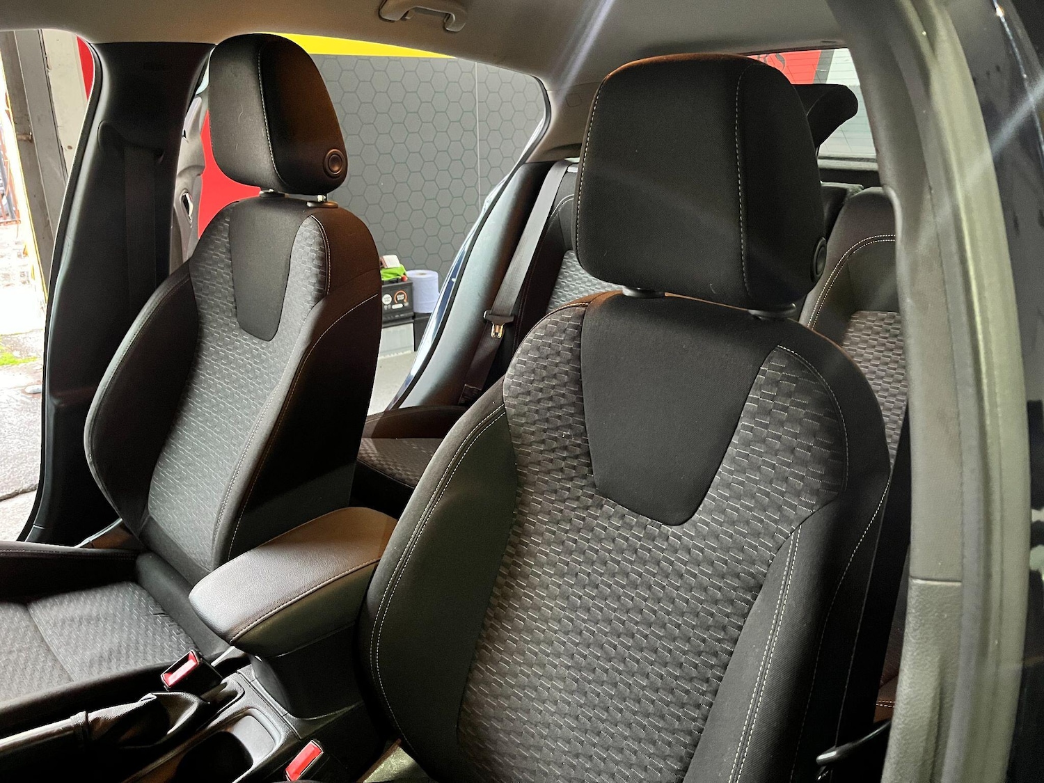 Used Vauxhall Astra 2017 for sale - 77231668: Photo 30