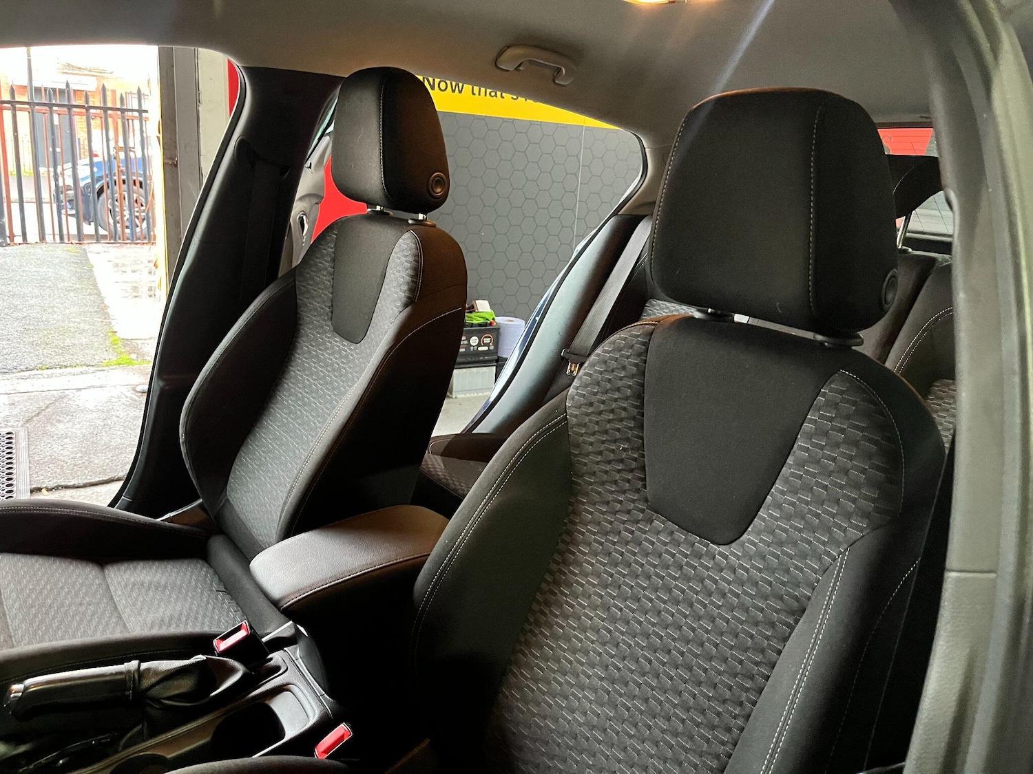 Used Vauxhall Astra 2017 for sale - 77231668: Photo 36