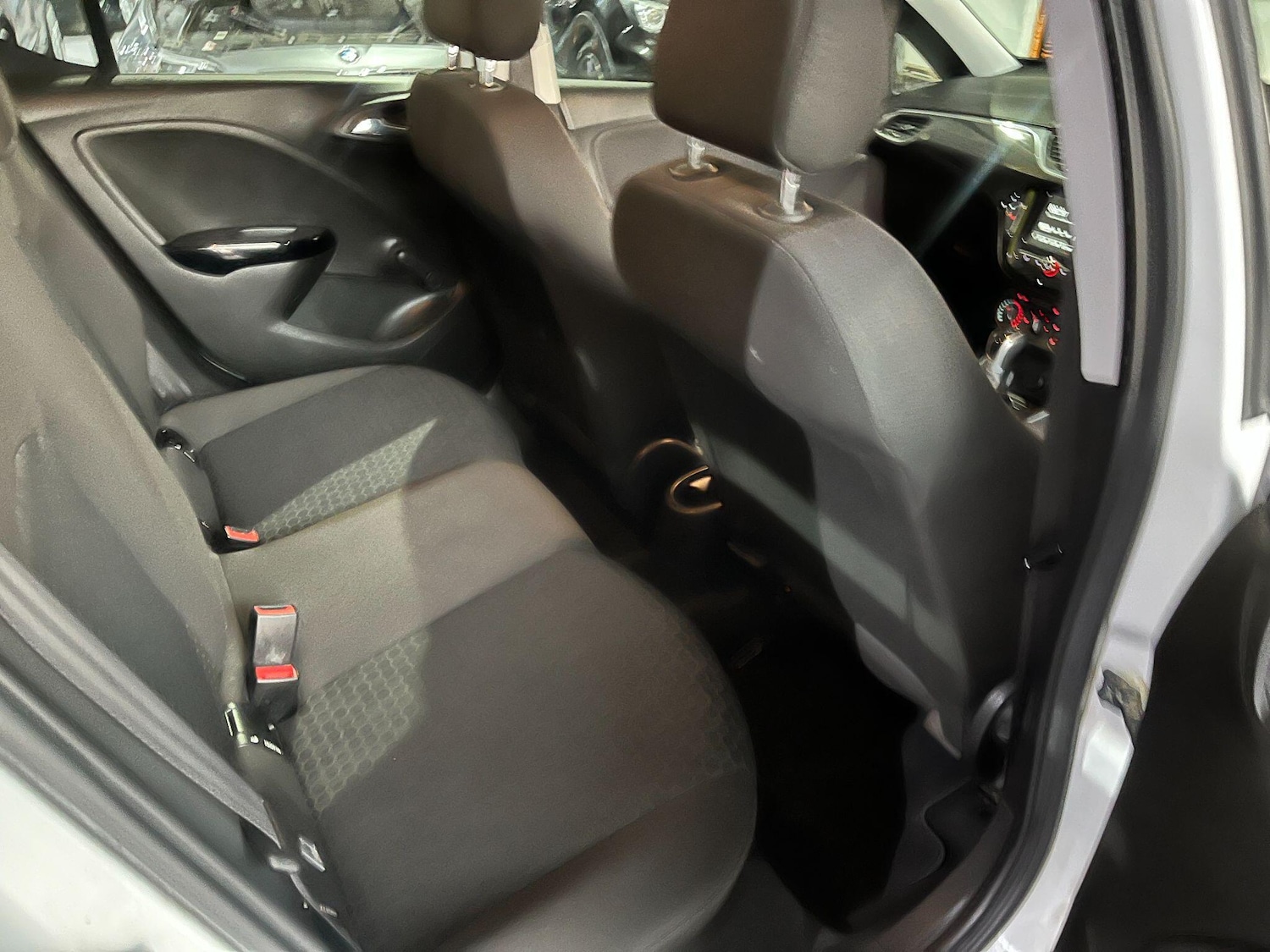 Used Vauxhall Corsa 2016 for sale - 76409435: Photo 31