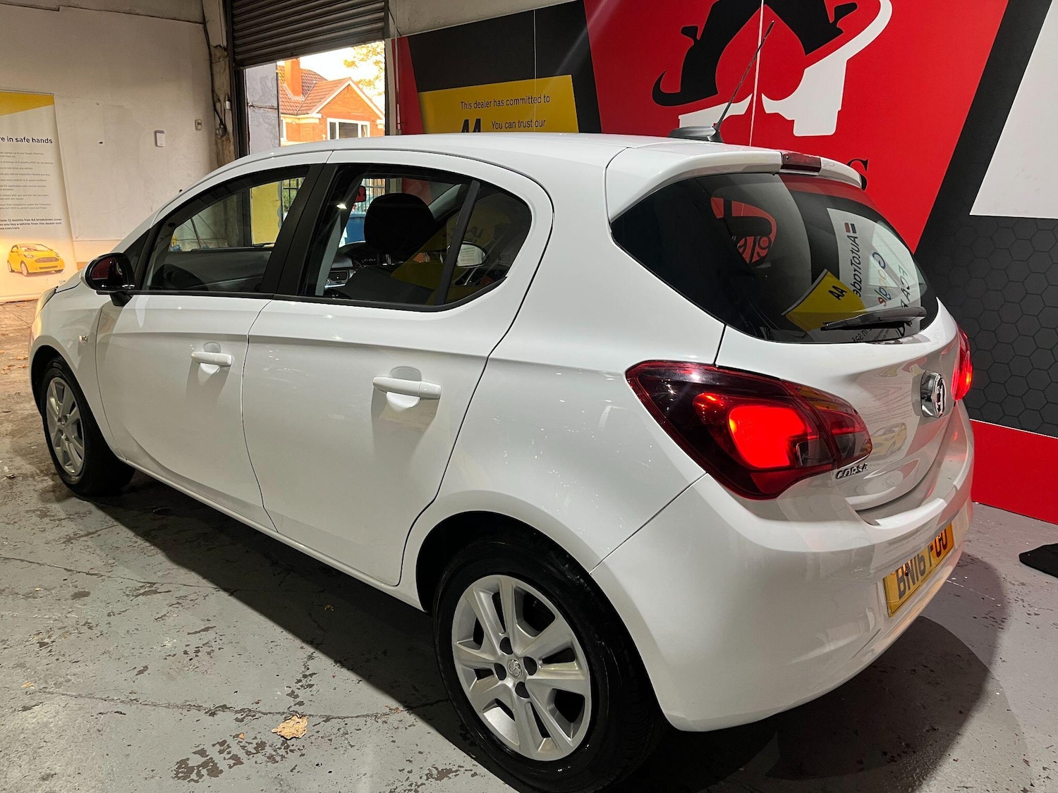 Used Vauxhall Corsa 2016 for sale - 76409435: Photo 48