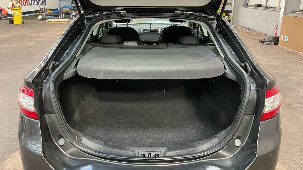 Used Ford Mondeo 2015 for sale - 77994112: Photo 9