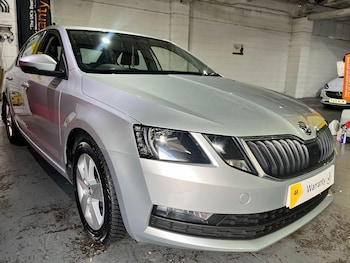 Used Skoda Octavia 2018 for sale - 75959788: Photo