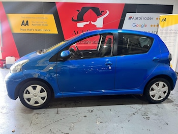 Used Toyota AYGO 2010 for sale - 75279195: Photo