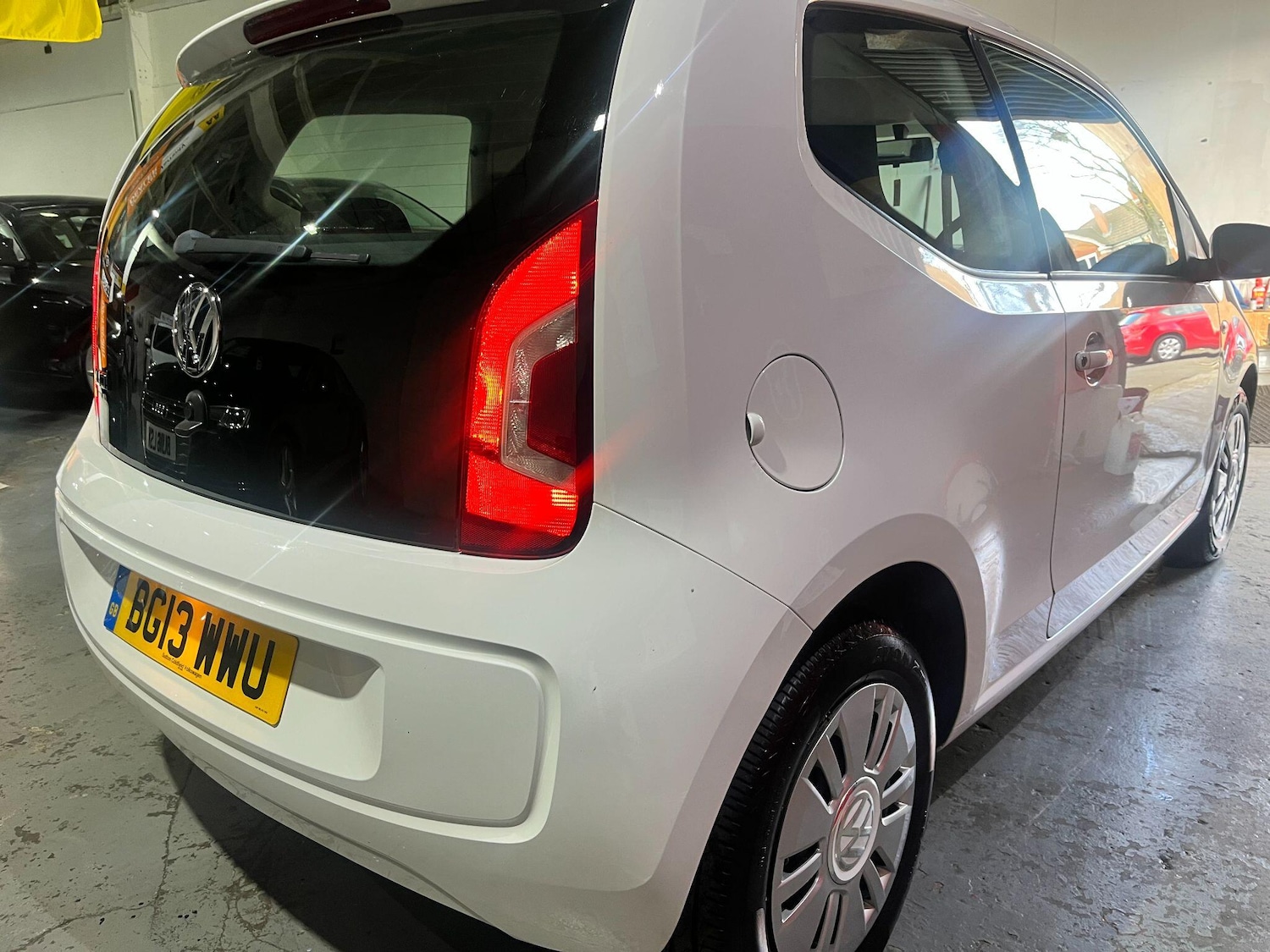 Used Volkswagen up! 2013 for sale - 78034265: Photo 9