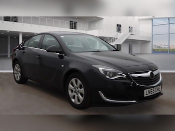 Vauxhall - Insignia