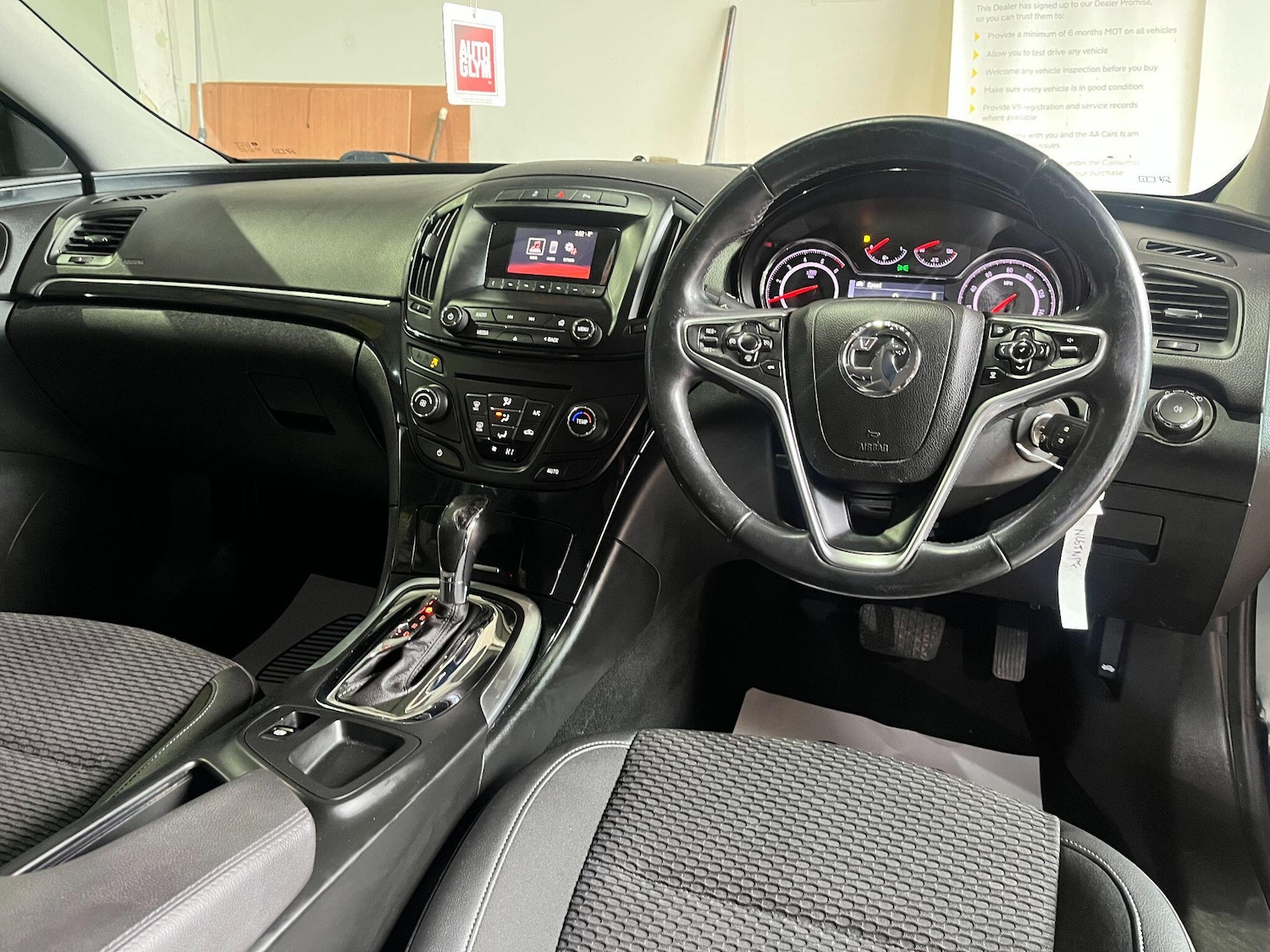 Used Vauxhall Insignia 2015 for sale - 77425110: Photo 30