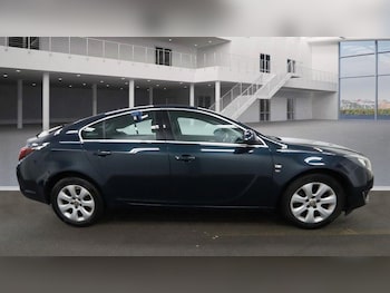 Used Vauxhall Insignia 2015 for sale - 77425110: Photo