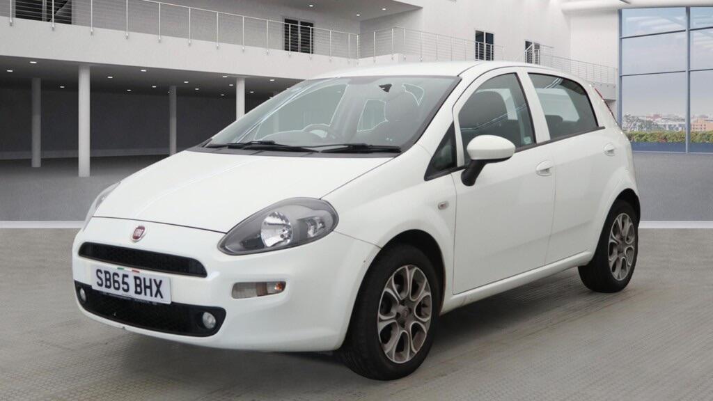 Used Fiat Punto 2016 for sale - 76715027: Photo 2
