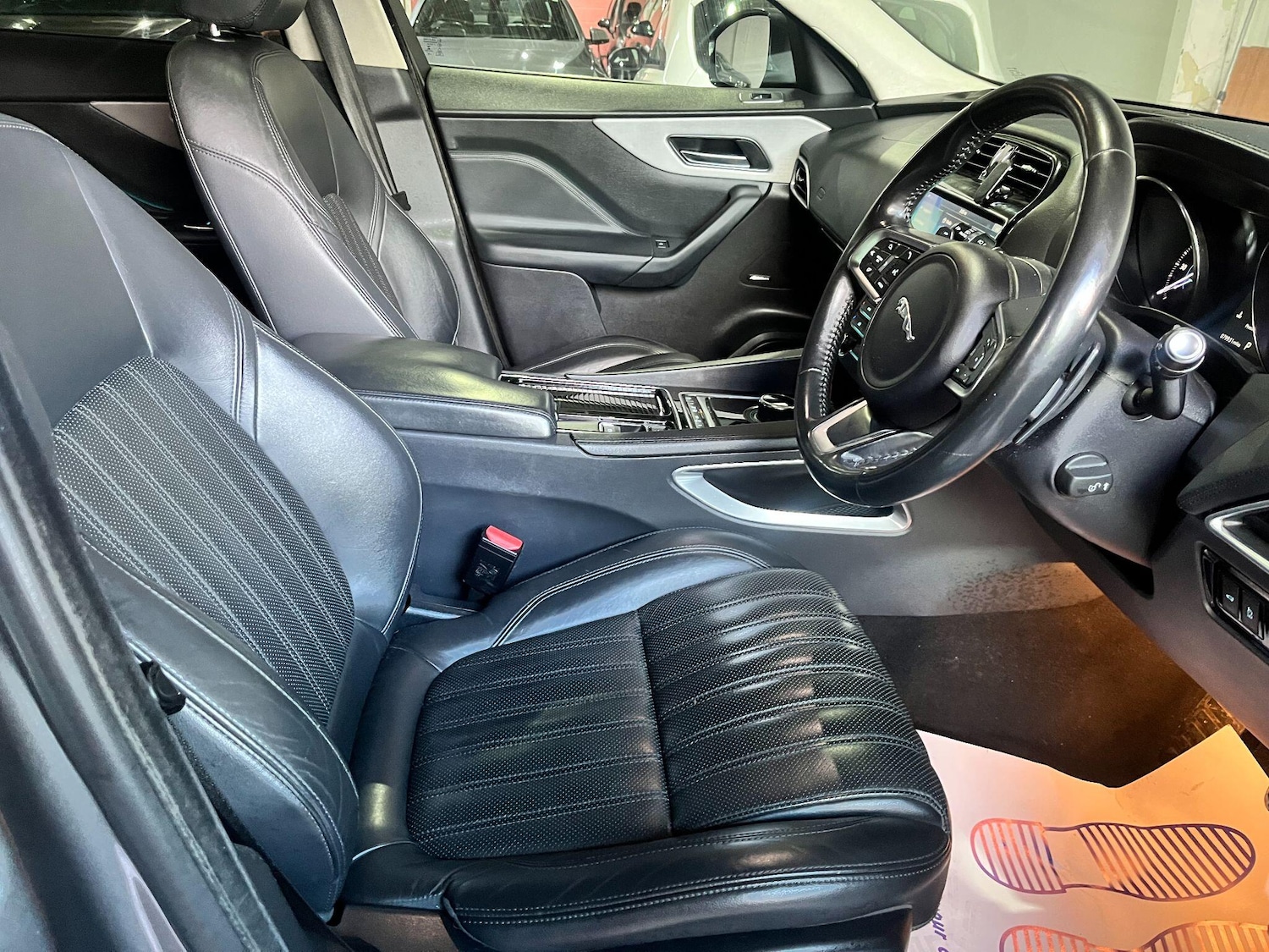 Used Jaguar F-Pace 2019 for sale - 77455725: Photo 14