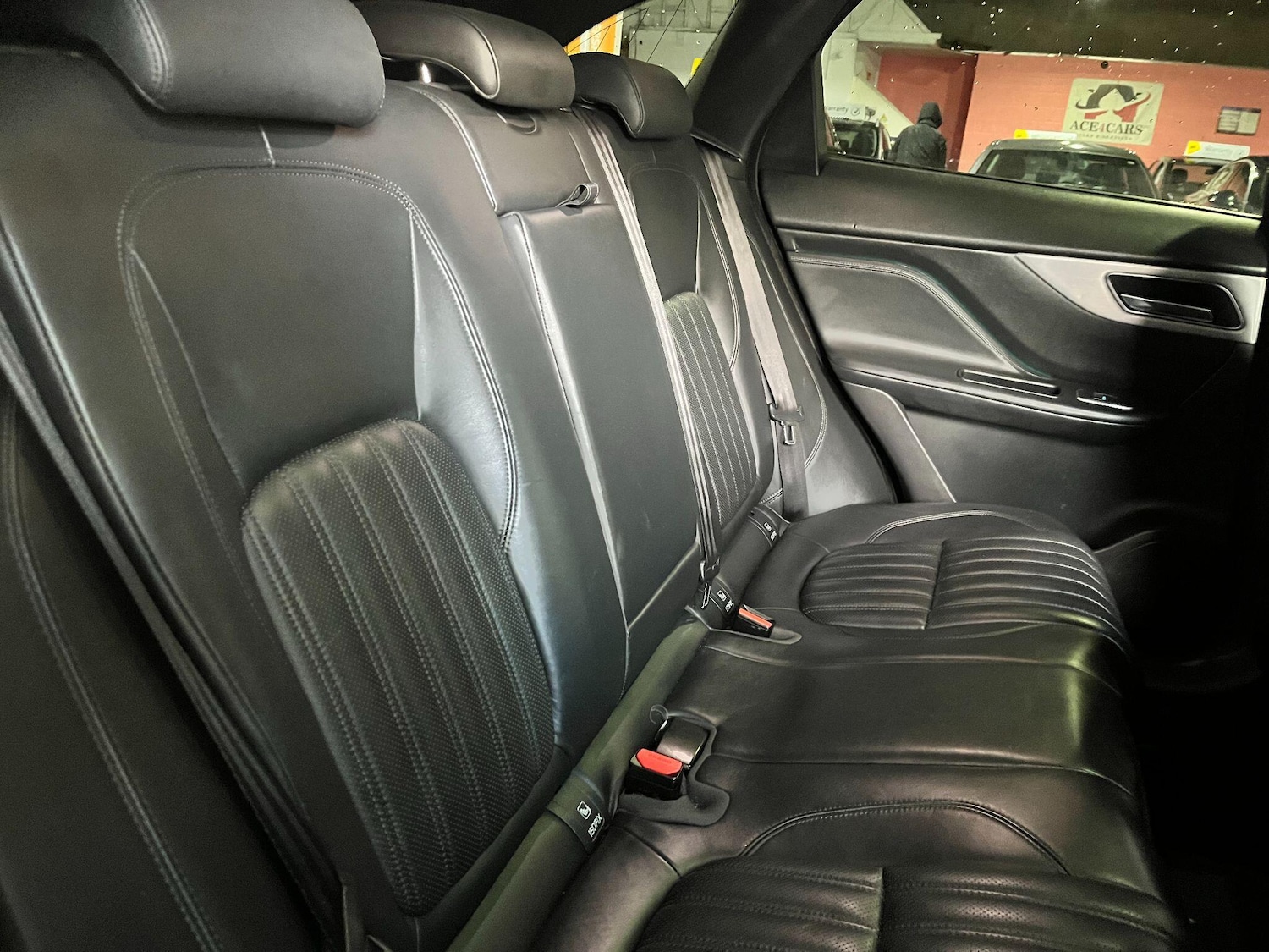 Used Jaguar F-Pace 2019 for sale - 77455725: Photo 17