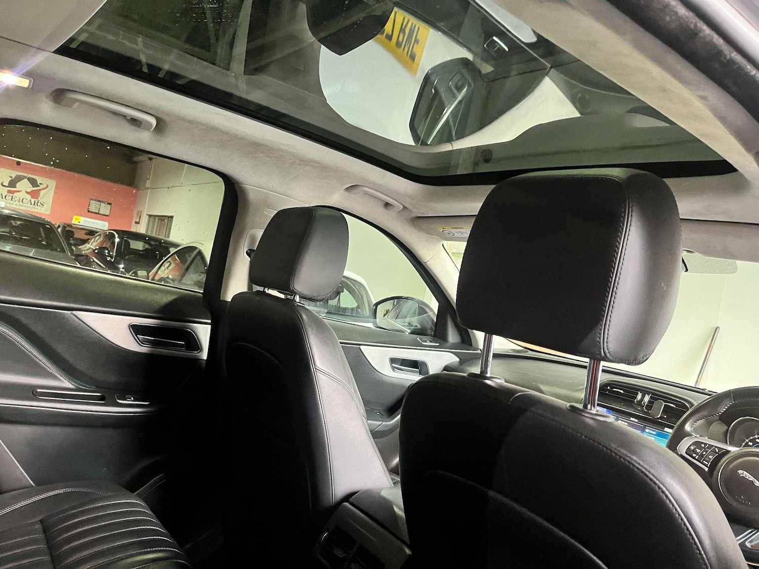 Used Jaguar F-Pace 2019 for sale - 77455725: Photo 27