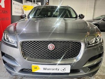 Used Jaguar F-Pace 2019 for sale - 77455725: Photo