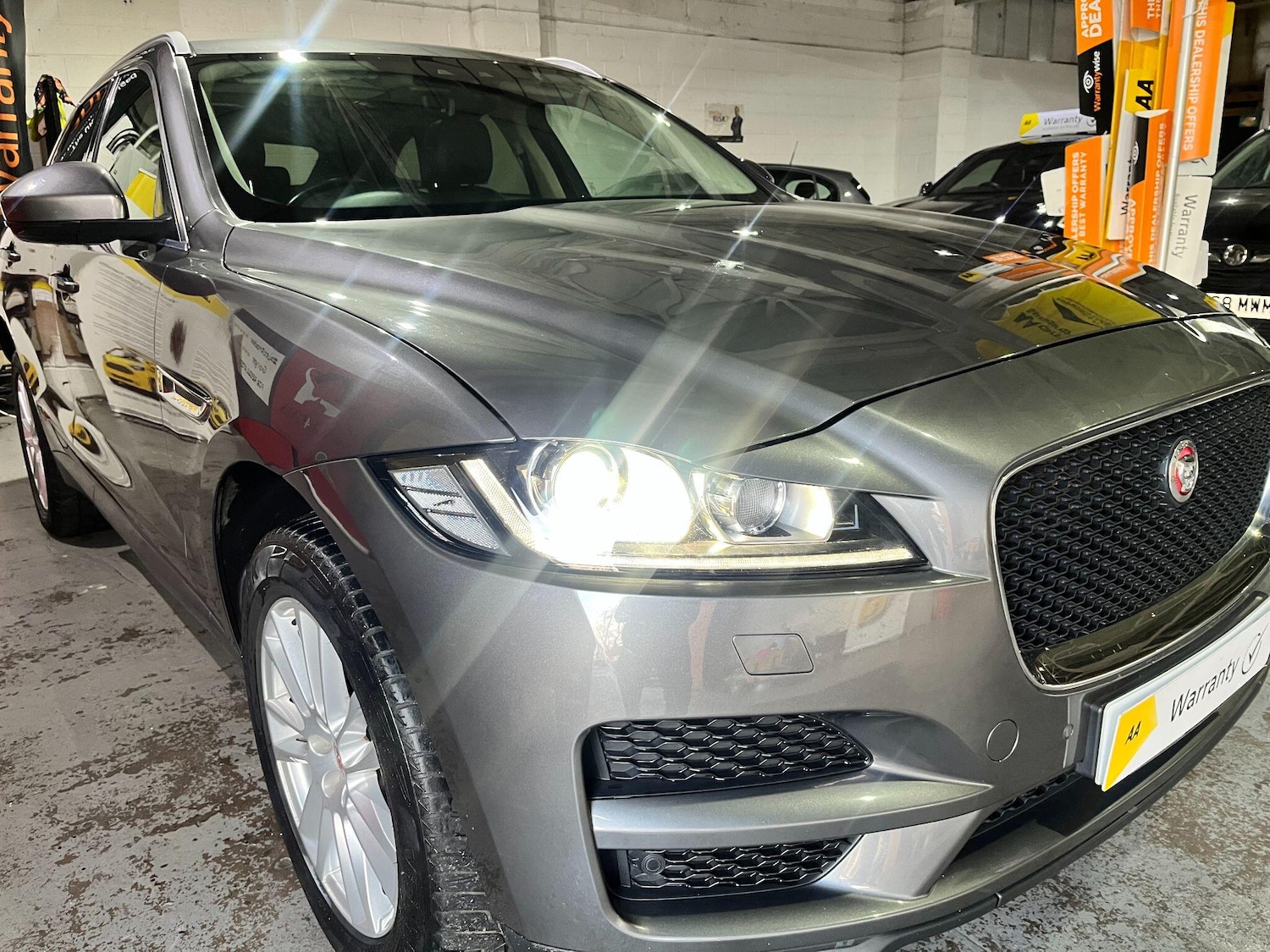 Used Jaguar F-Pace 2019 for sale - 77455725: Photo 70