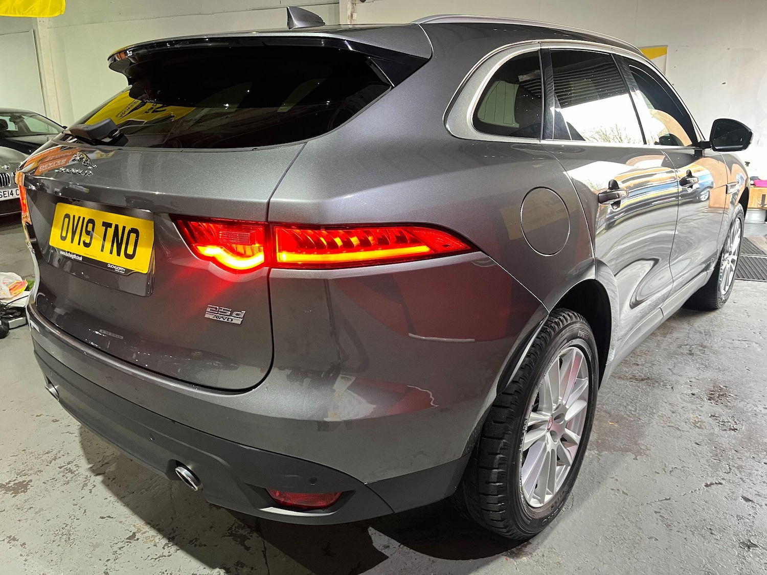 Used Jaguar F-Pace 2019 for sale - 77455725: Photo 90