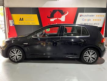 Used Volkswagen Golf 2018 for sale - 79698781: Photo
