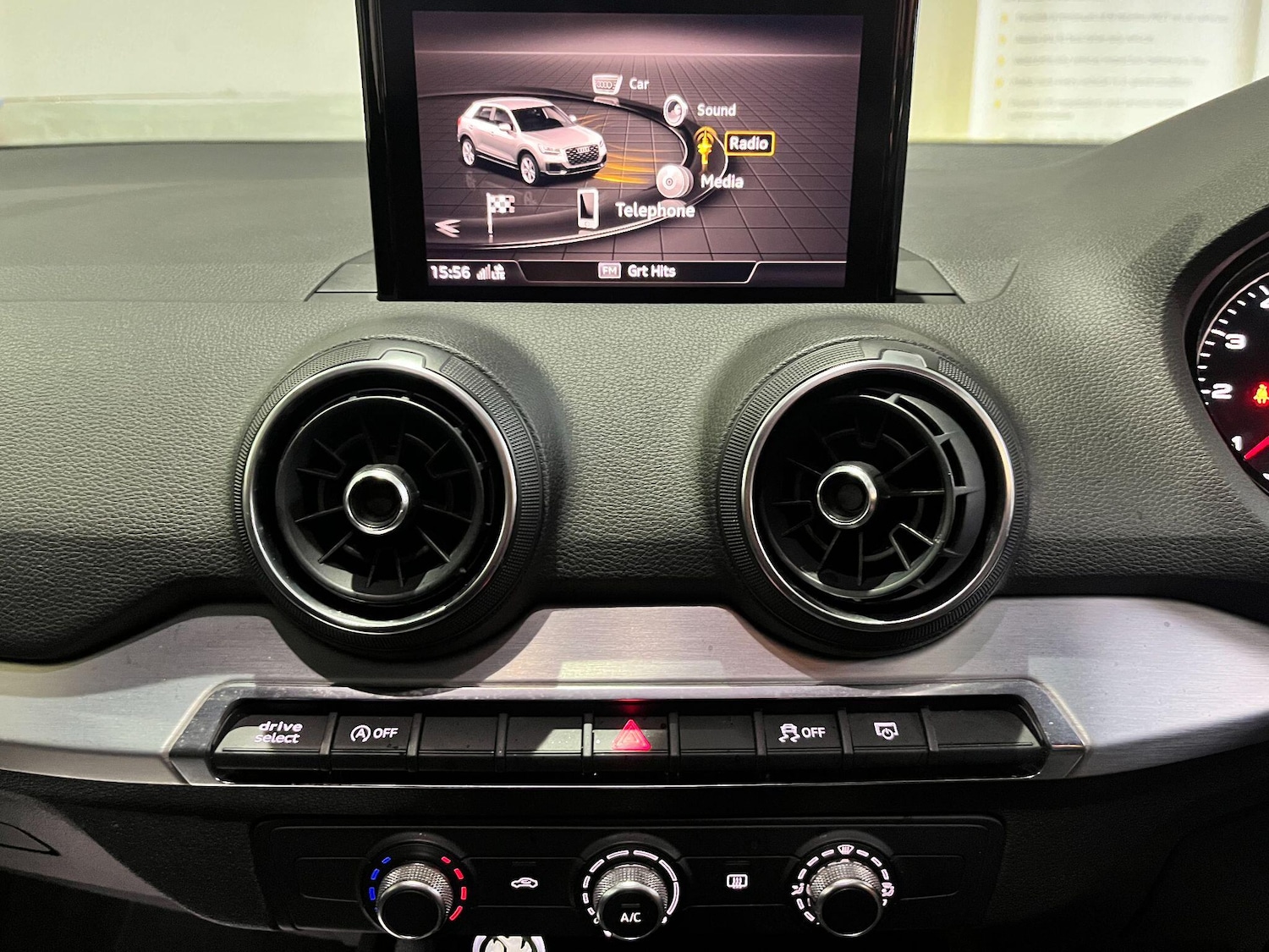 Used Audi Q2 2017 for sale - 77231674: Photo 23