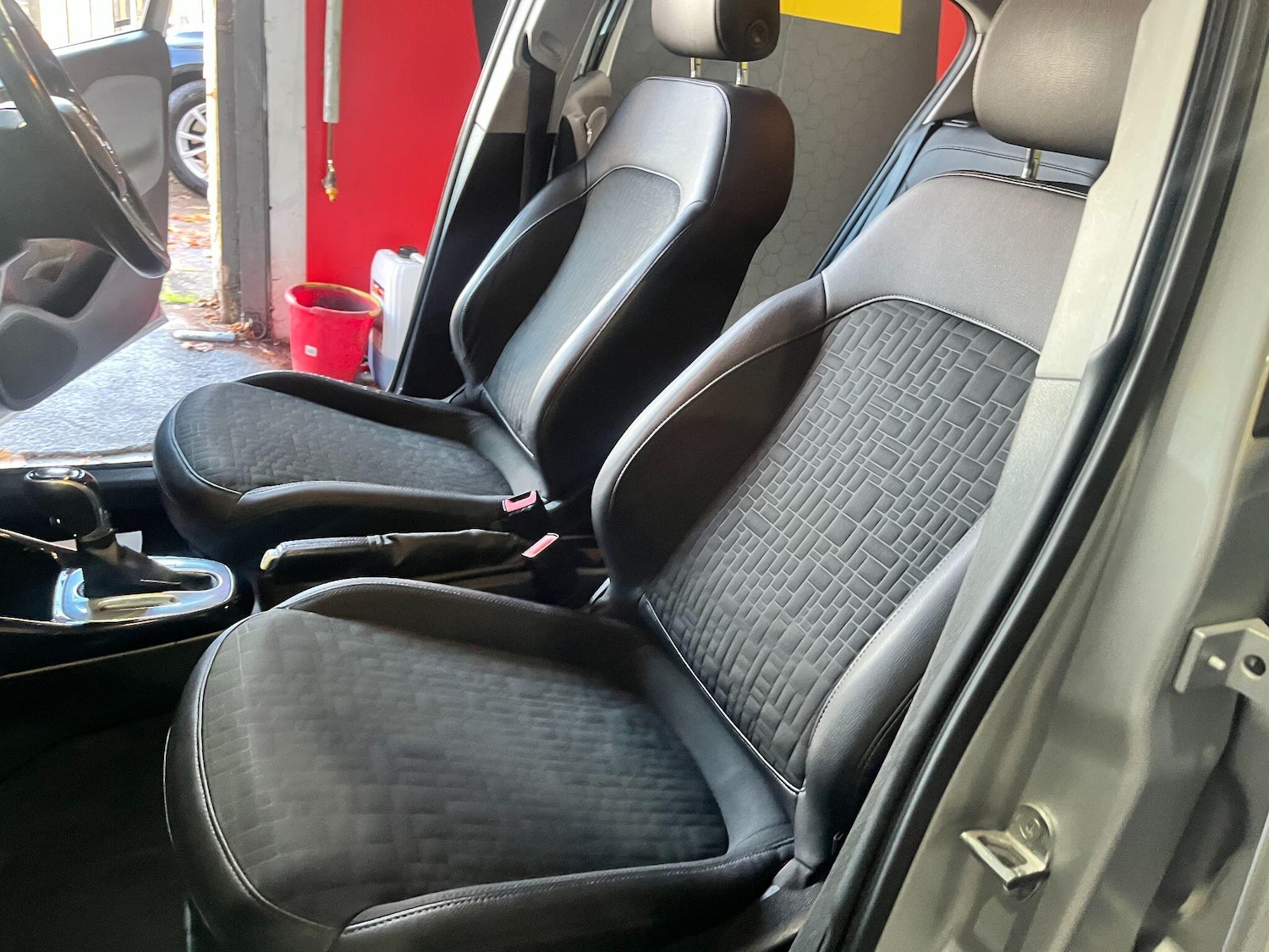 Used Vauxhall Corsa 2015 for sale - 76753313: Photo 25