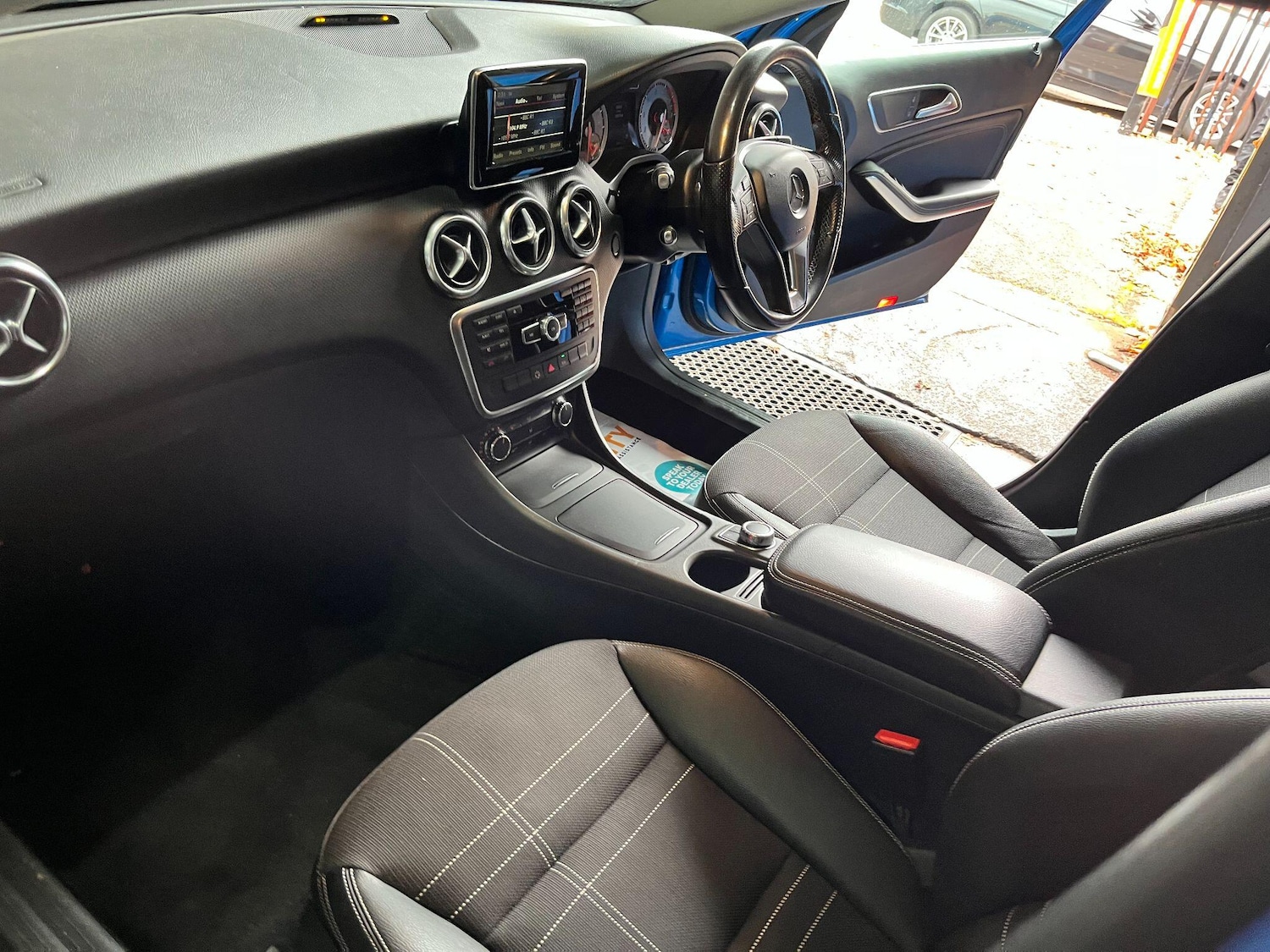 Used Mercedes-Benz A-Class 2014 for sale - 76326172: Photo 28