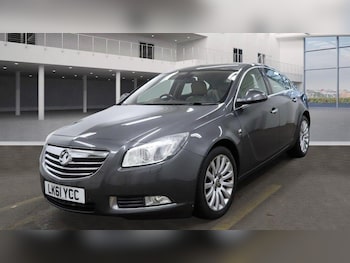 Vauxhall - Insignia