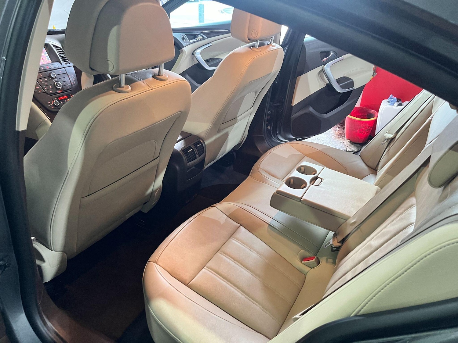 Used Vauxhall Insignia 2011 for sale - 76307002: Photo 31