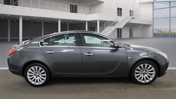 Used Vauxhall Insignia 2011 for sale - 76307002: Photo 3