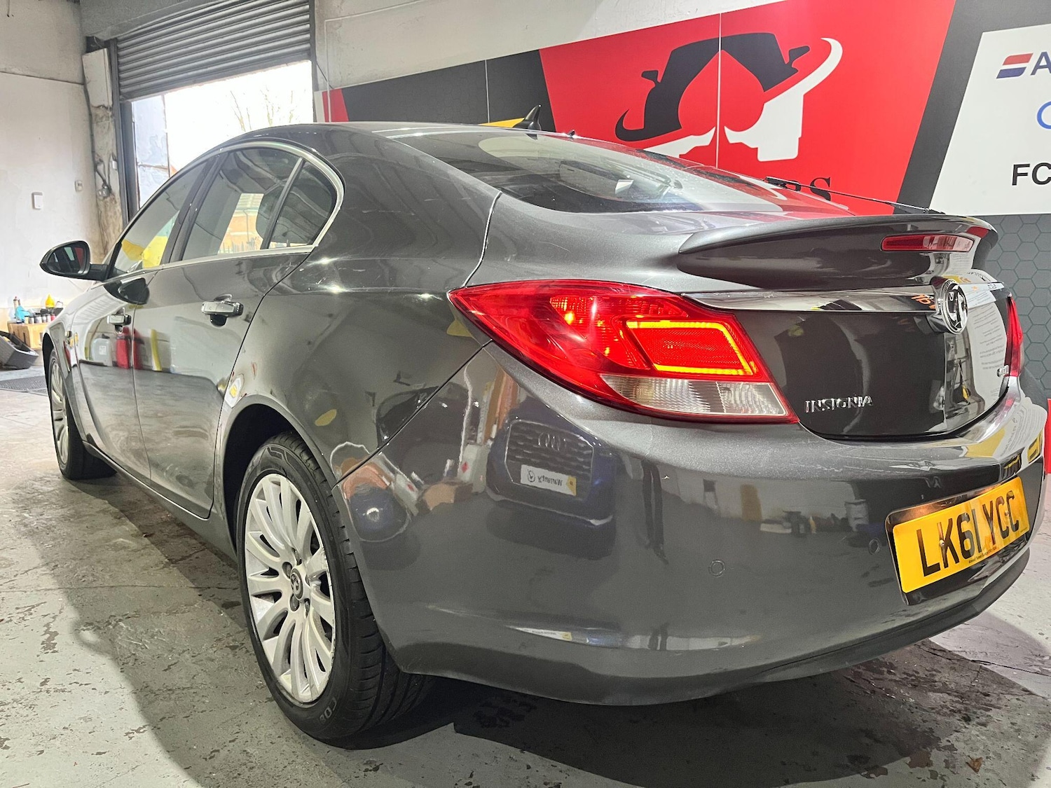 Used Vauxhall Insignia 2011 for sale - 76307002: Photo 60