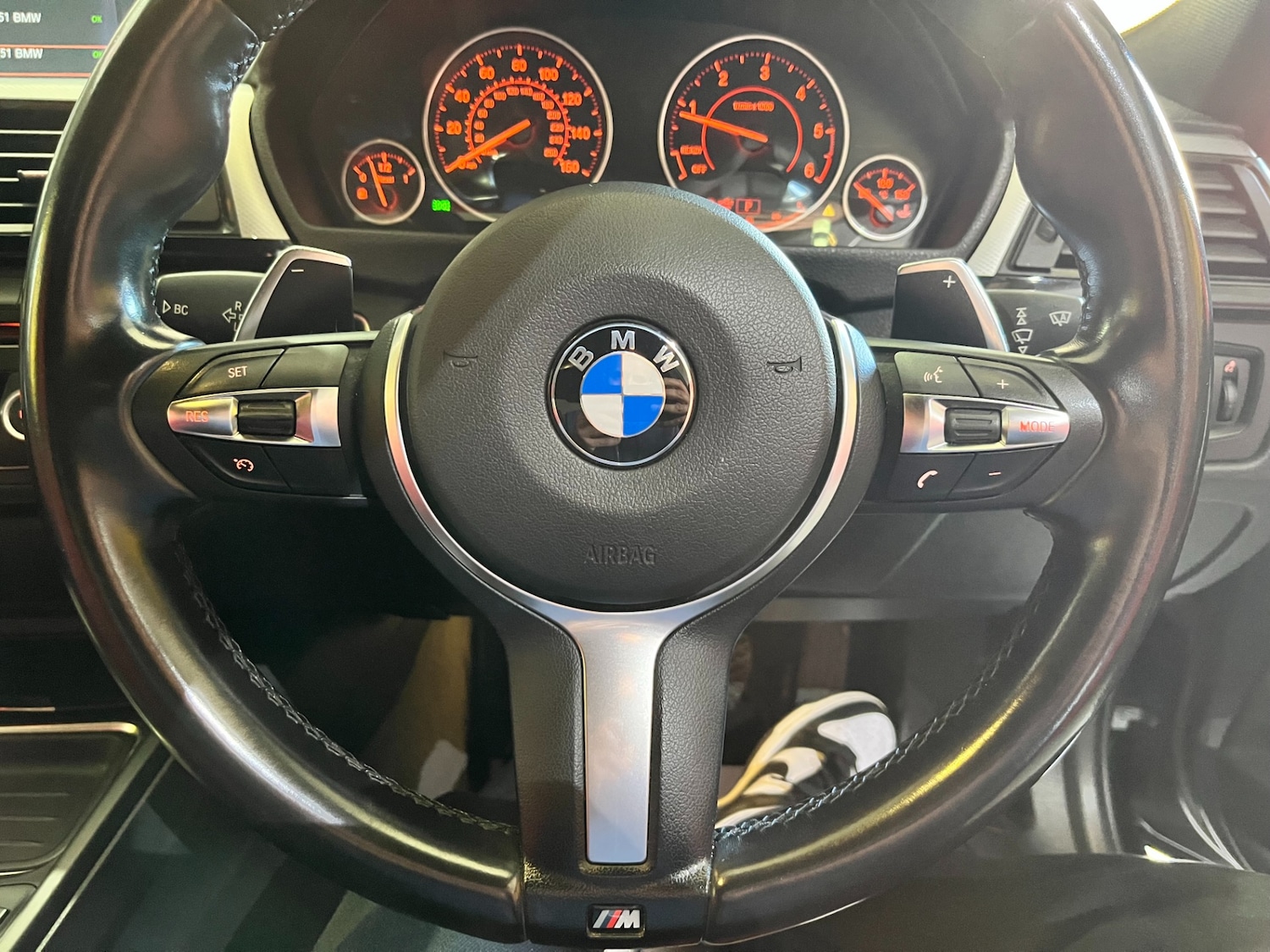 Used BMW 3 Series 2012 for sale - 77034739: Photo 33