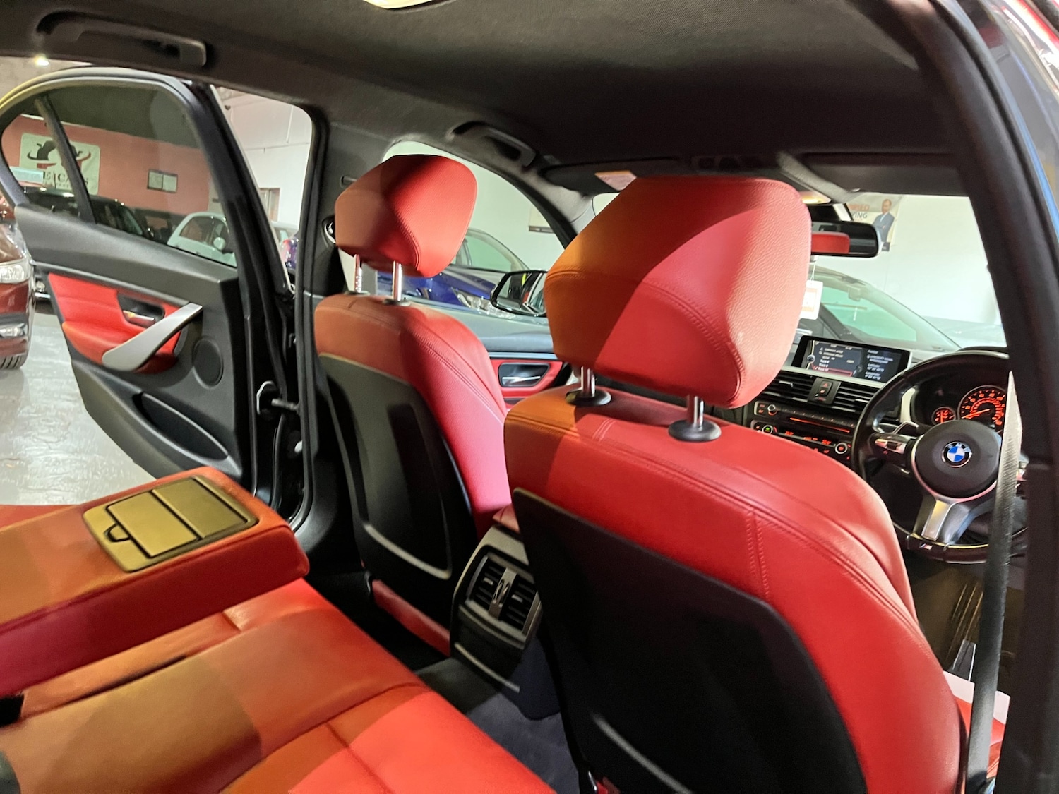 Used BMW 3 Series 2012 for sale - 77034739: Photo 46