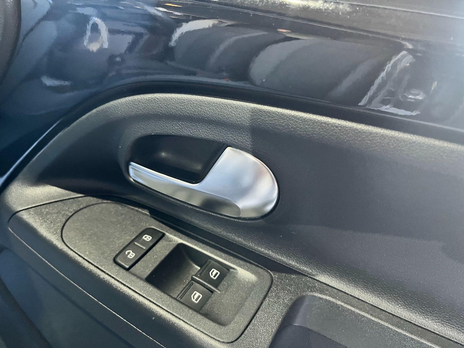 Used Volkswagen up! 2015 for sale - 77523667: Photo 19