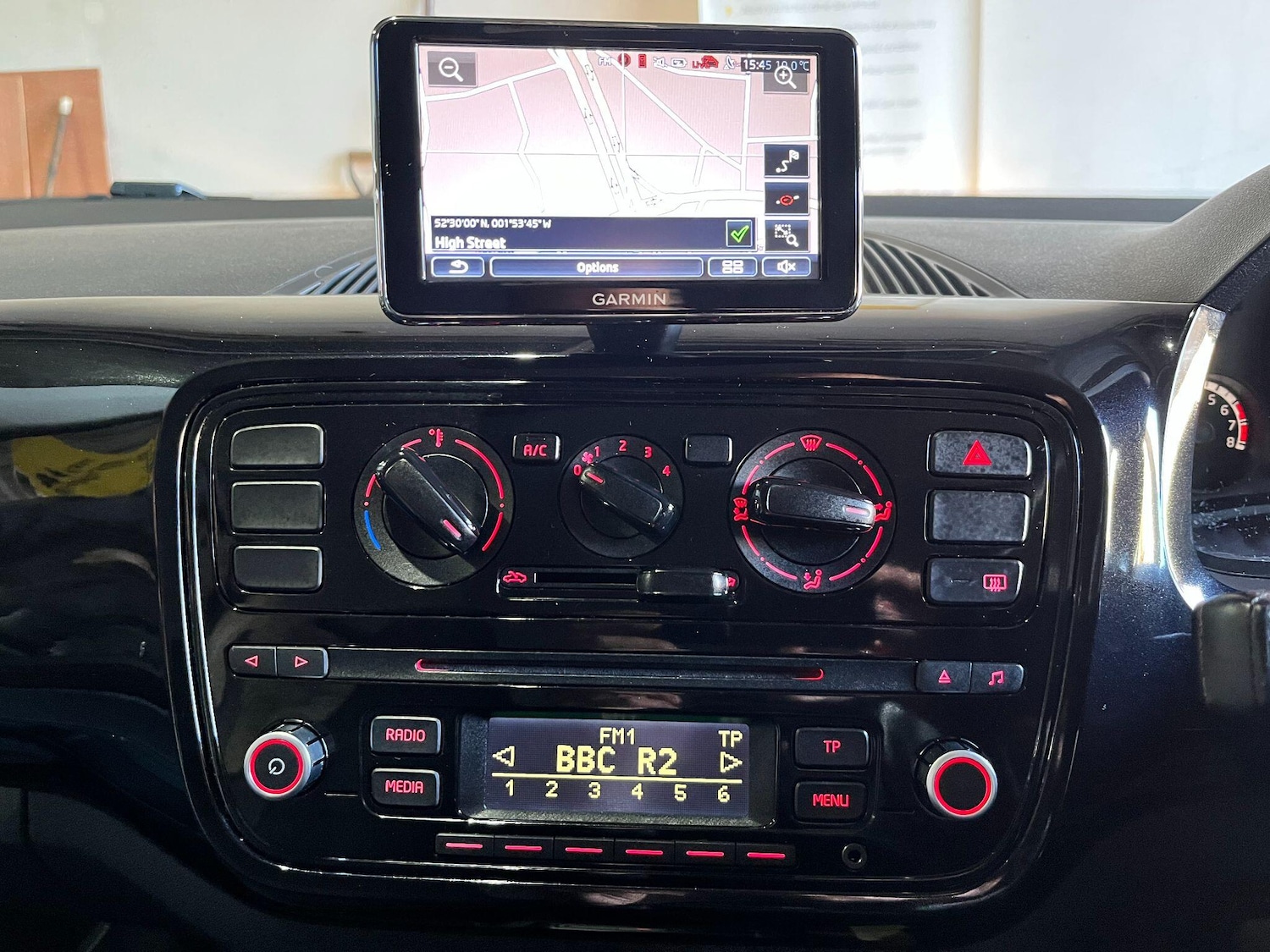 Used Volkswagen up! 2015 for sale - 77523667: Photo 23