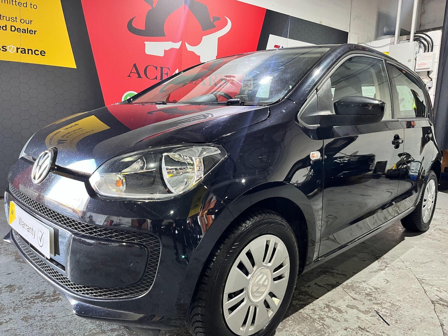 Used Volkswagen up! 2015 for sale - 77523667: Photo 3
